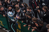 GP TURCHIA, Gara winner Valtteri Bottas (FIN) Mercedes AMG F1 celebrates with the team in parc ferme.
10.10.2021. Formula 1 World Championship, Rd 16, Turkish Grand Prix, Istanbul, Turkey, Gara Day.
- www.xpbimages.com, EMail: requests@xpbimages.com © Copyright: Bearne / XPB Images
