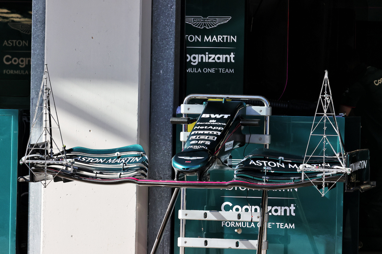 GP TURCHIA, Aston Martin F1 Team AMR21 front wing.
07.10.2021. Formula 1 World Championship, Rd 16, Turkish Grand Prix, Istanbul, Turkey, Preparation Day.
- www.xpbimages.com, EMail: requests@xpbimages.com © Copyright: Batchelor / XPB Images