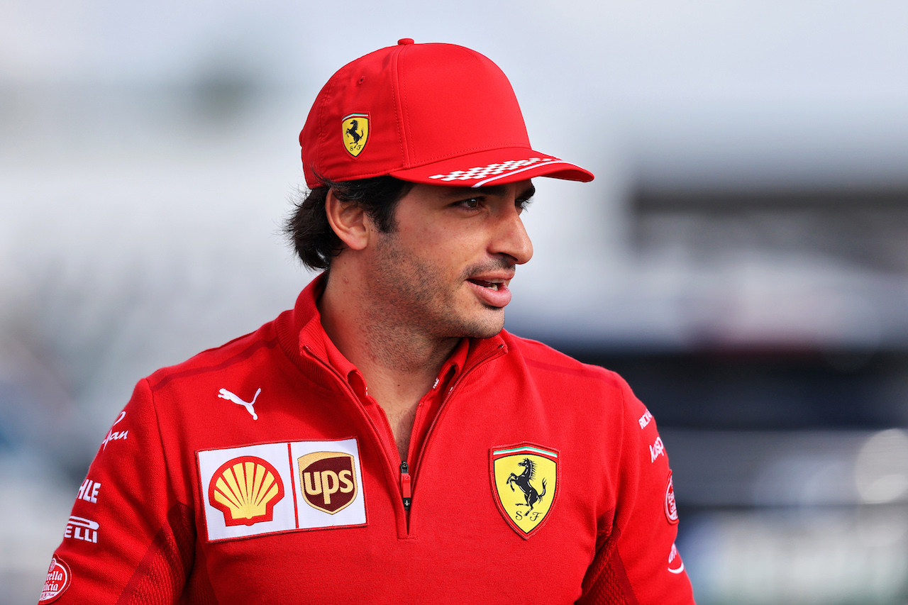 GP TURCHIA, Carlos Sainz Jr (ESP) Ferrari.
07.10.2021. Formula 1 World Championship, Rd 16, Turkish Grand Prix, Istanbul, Turkey, Preparation Day.
- www.xpbimages.com, EMail: requests@xpbimages.com © Copyright: Moy / XPB Images