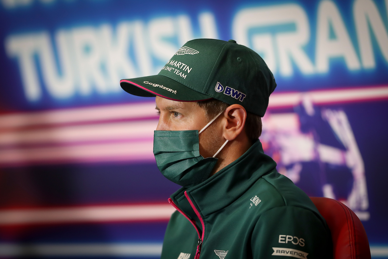 GP TURCHIA, Sebastian Vettel (GER) Aston Martin F1 Team in the FIA Press Conference.
07.10.2021. Formula 1 World Championship, Rd 16, Turkish Grand Prix, Istanbul, Turkey, Preparation Day.
- www.xpbimages.com, EMail: requests@xpbimages.com © Copyright: FIA Pool Image for Editorial Use Only