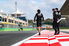 GP TURCHIA, Fernando Alonso (ESP) Alpine F1 Team walks the circuit with the team.
07.10.2021. Formula 1 World Championship, Rd 16, Turkish Grand Prix, Istanbul, Turkey, Preparation Day.
- www.xpbimages.com, EMail: requests@xpbimages.com © Copyright: Charniaux / XPB Images