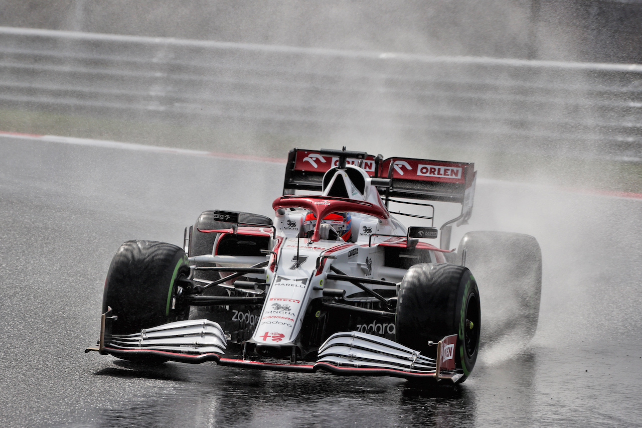 GP TURCHIA, Kimi Raikkonen (FIN) Alfa Romeo Racing C41.
09.10.2021. Formula 1 World Championship, Rd 16, Turkish Grand Prix, Istanbul, Turkey, Qualifiche Day.
- www.xpbimages.com, EMail: requests@xpbimages.com © Copyright: Batchelor / XPB Images
