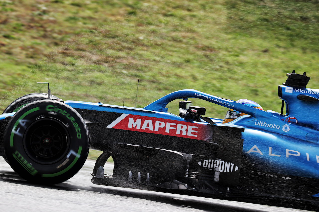GP TURCHIA, Fernando Alonso (ESP) Alpine F1 Team A521.
09.10.2021. Formula 1 World Championship, Rd 16, Turkish Grand Prix, Istanbul, Turkey, Qualifiche Day.
- www.xpbimages.com, EMail: requests@xpbimages.com © Copyright: Batchelor / XPB Images