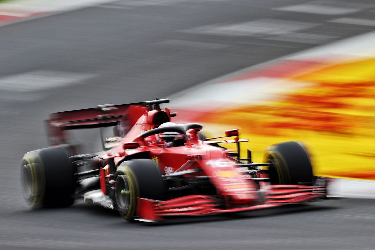 GP TURCHIA, Charles Leclerc (MON) Ferrari SF-21.
09.10.2021. Formula 1 World Championship, Rd 16, Turkish Grand Prix, Istanbul, Turkey, Qualifiche Day.
- www.xpbimages.com, EMail: requests@xpbimages.com © Copyright: Moy / XPB Images