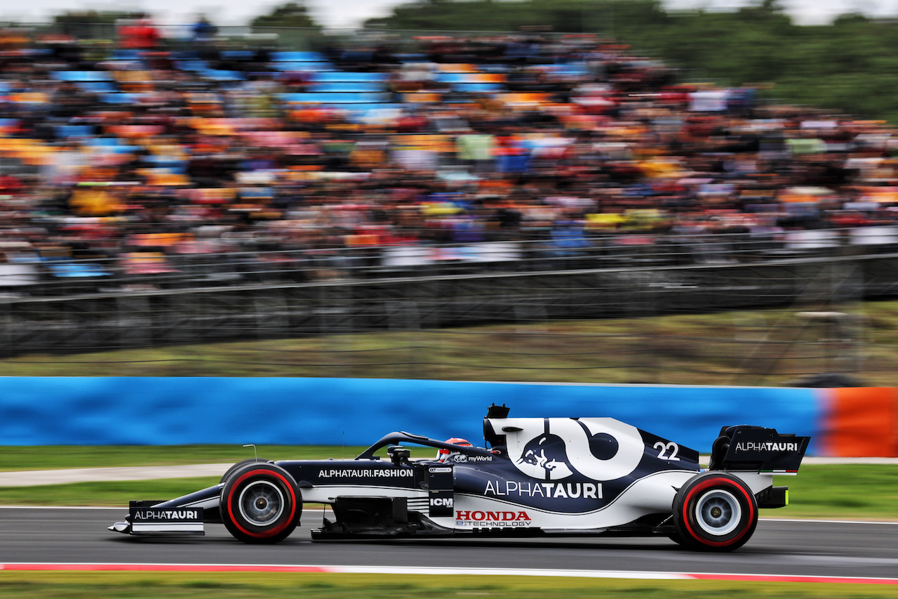 GP TURCHIA, Yuki Tsunoda (JPN) AlphaTauri AT02.
09.10.2021. Formula 1 World Championship, Rd 16, Turkish Grand Prix, Istanbul, Turkey, Qualifiche Day.
- www.xpbimages.com, EMail: requests@xpbimages.com © Copyright: Batchelor / XPB Images