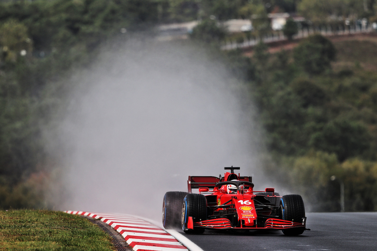 GP TURCHIA, Charles Leclerc (MON) Ferrari SF-21.
09.10.2021. Formula 1 World Championship, Rd 16, Turkish Grand Prix, Istanbul, Turkey, Qualifiche Day.
- www.xpbimages.com, EMail: requests@xpbimages.com © Copyright: Moy / XPB Images