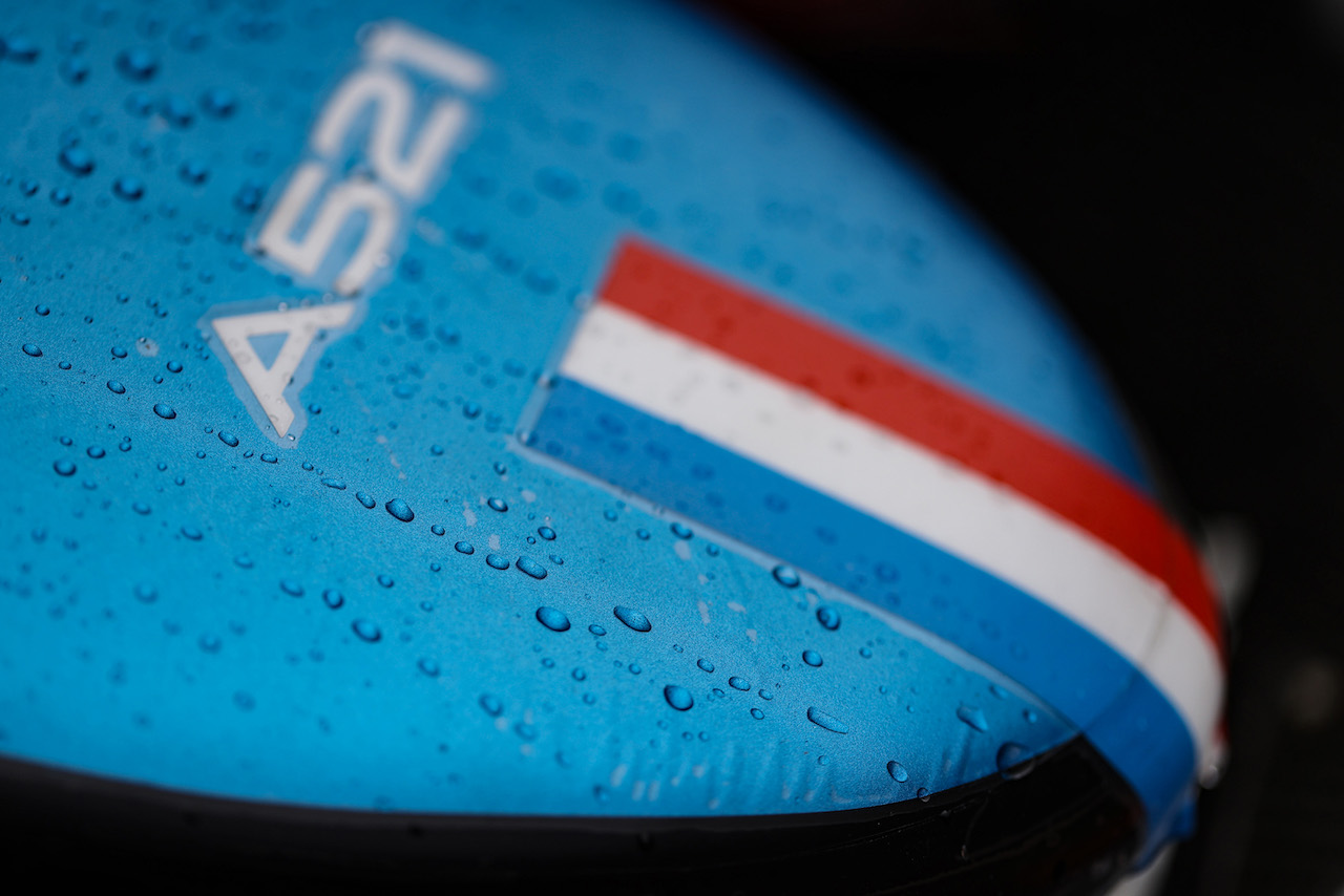 GP TURCHIA, Alpine F1 Team A521 nosecone with rain drops.
09.10.2021. Formula 1 World Championship, Rd 16, Turkish Grand Prix, Istanbul, Turkey, Qualifiche Day.
- www.xpbimages.com, EMail: requests@xpbimages.com © Copyright: Charniaux / XPB Images