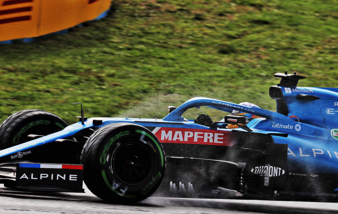 GP TURCHIA, Fernando Alonso (ESP) Alpine F1 Team A521.
09.10.2021. Formula 1 World Championship, Rd 16, Turkish Grand Prix, Istanbul, Turkey, Qualifiche Day.
- www.xpbimages.com, EMail: requests@xpbimages.com © Copyright: Batchelor / XPB Images