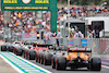 GP TURCHIA, Lewis Hamilton (GBR) Mercedes AMG F1 W12 e Valtteri Bottas (FIN) Mercedes AMG F1 W12 lead Daniel Ricciardo (AUS) McLaren MCL35M at the end of a queue exiting the pits during qualifying.
09.10.2021. Formula 1 World Championship, Rd 16, Turkish Grand Prix, Istanbul, Turkey, Qualifiche Day.
- www.xpbimages.com, EMail: requests@xpbimages.com © Copyright: Charniaux / XPB Images