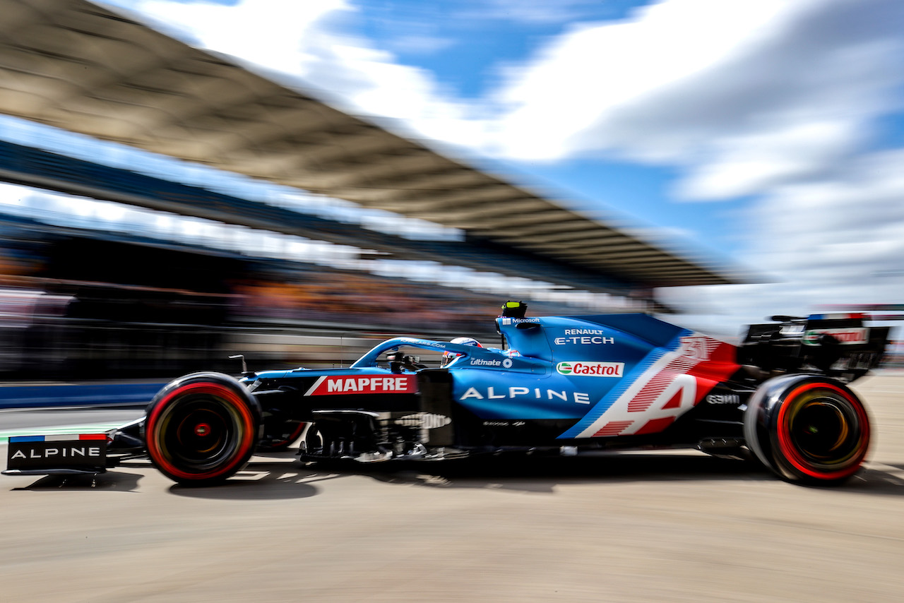 GP TURCHIA, Esteban Ocon (FRA) Alpine F1 Team A521.
08.10.2021 Formula 1 World Championship, Rd 16, Turkish Grand Prix, Istanbul, Turkey, Practice Day.
- www.xpbimages.com, EMail: requests@xpbimages.com © Copyright: Charniaux / XPB Images