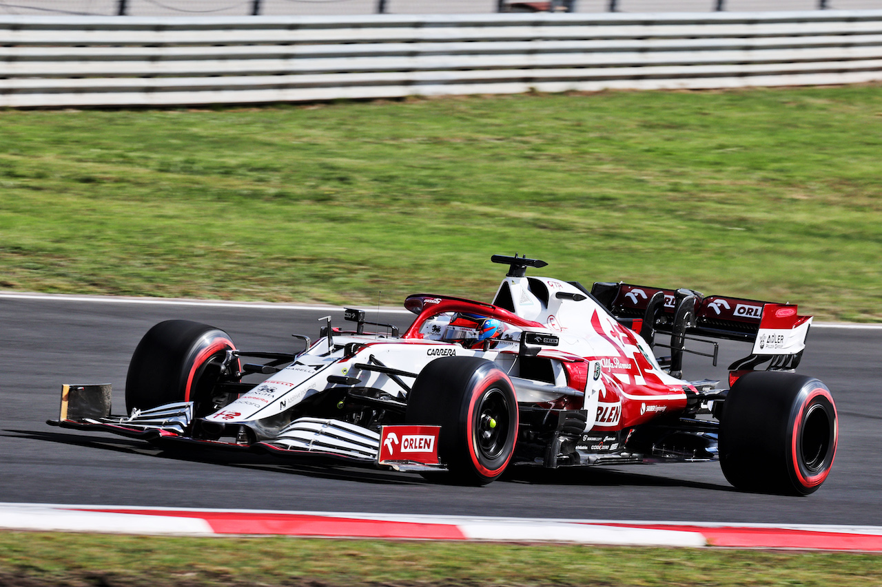 GP TURCHIA, Kimi Raikkonen (FIN) Alfa Romeo Racing C41.
08.10.2021 Formula 1 World Championship, Rd 16, Turkish Grand Prix, Istanbul, Turkey, Practice Day.
- www.xpbimages.com, EMail: requests@xpbimages.com © Copyright: Batchelor / XPB Images