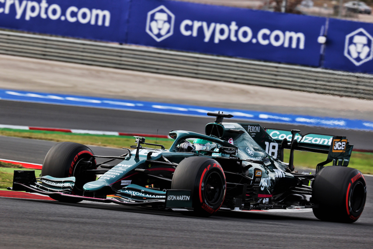 GP TURCHIA, Lance Stroll (CDN) Aston Martin F1 Team AMR21.
08.10.2021 Formula 1 World Championship, Rd 16, Turkish Grand Prix, Istanbul, Turkey, Practice Day.
- www.xpbimages.com, EMail: requests@xpbimages.com © Copyright: Batchelor / XPB Images