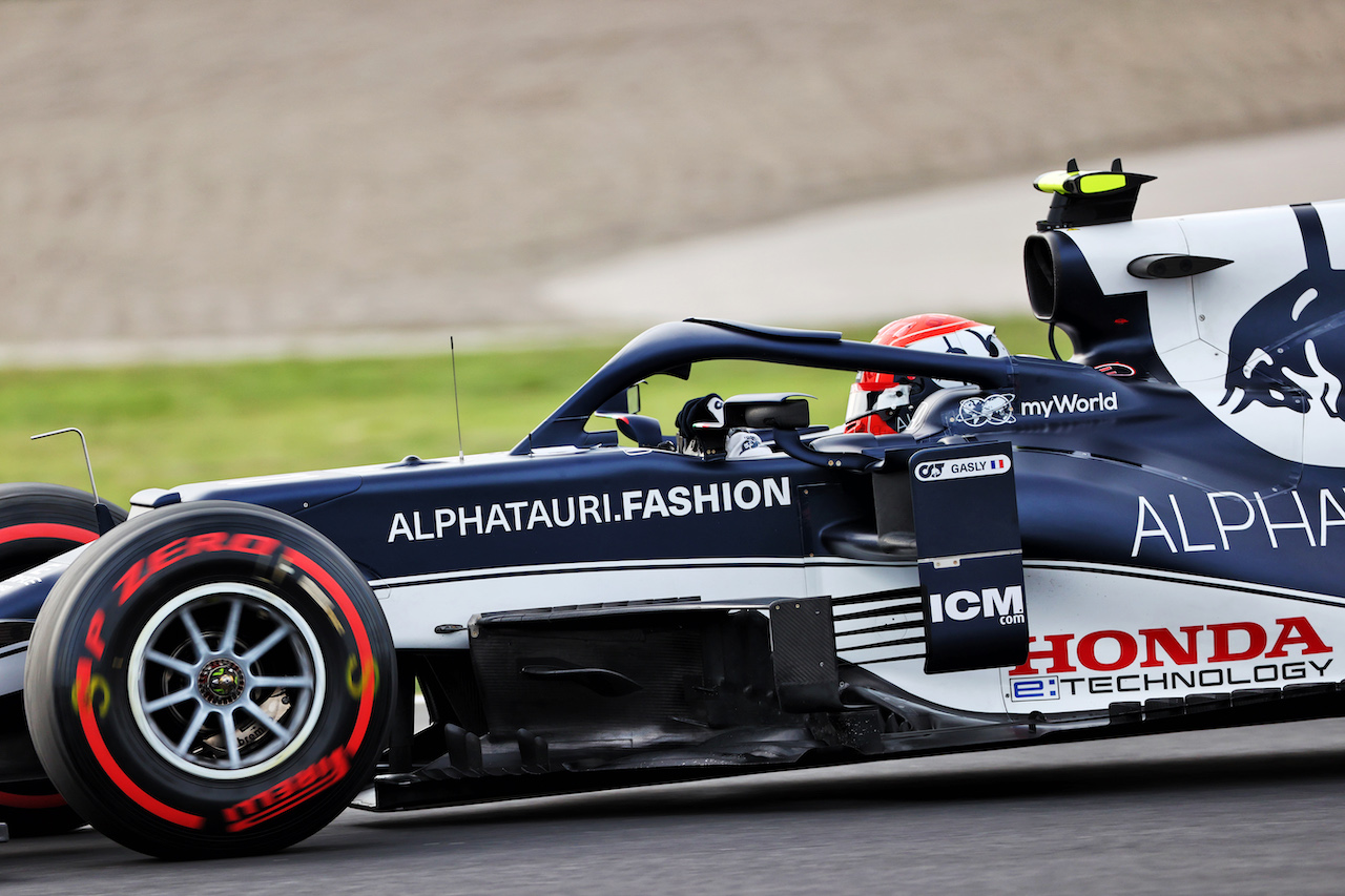 GP TURCHIA, Pierre Gasly (FRA) AlphaTauri AT02.
08.10.2021 Formula 1 World Championship, Rd 16, Turkish Grand Prix, Istanbul, Turkey, Practice Day.
- www.xpbimages.com, EMail: requests@xpbimages.com © Copyright: Batchelor / XPB Images