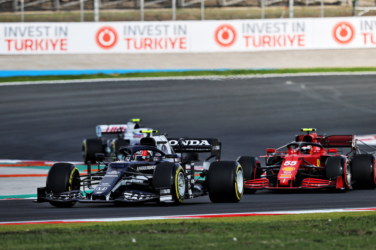 GP TURCHIA, Pierre Gasly (FRA) AlphaTauri AT02.
08.10.2021 Formula 1 World Championship, Rd 16, Turkish Grand Prix, Istanbul, Turkey, Practice Day.
- www.xpbimages.com, EMail: requests@xpbimages.com © Copyright: Moy / XPB Images