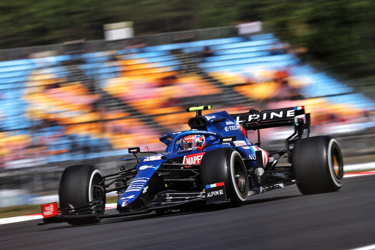GP TURCHIA, Esteban Ocon (FRA) Alpine F1 Team A521.
08.10.2021 Formula 1 World Championship, Rd 16, Turkish Grand Prix, Istanbul, Turkey, Practice Day.
- www.xpbimages.com, EMail: requests@xpbimages.com © Copyright: Moy / XPB Images