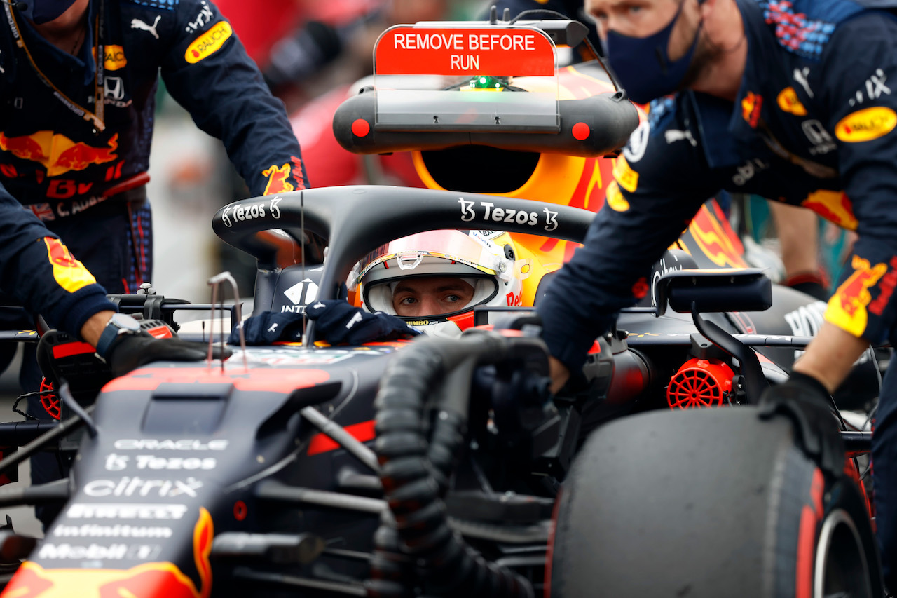 GP UNGHERIA, Max Verstappen (NLD) Red Bull Racing RB16B on the grid.
01.08.2021. Formula 1 World Championship, Rd 11, Hungarian Grand Prix, Budapest, Hungary, Gara Day.
- www.xpbimages.com, EMail: requests@xpbimages.com © Copyright: FIA Pool Image for Editorial Use Only