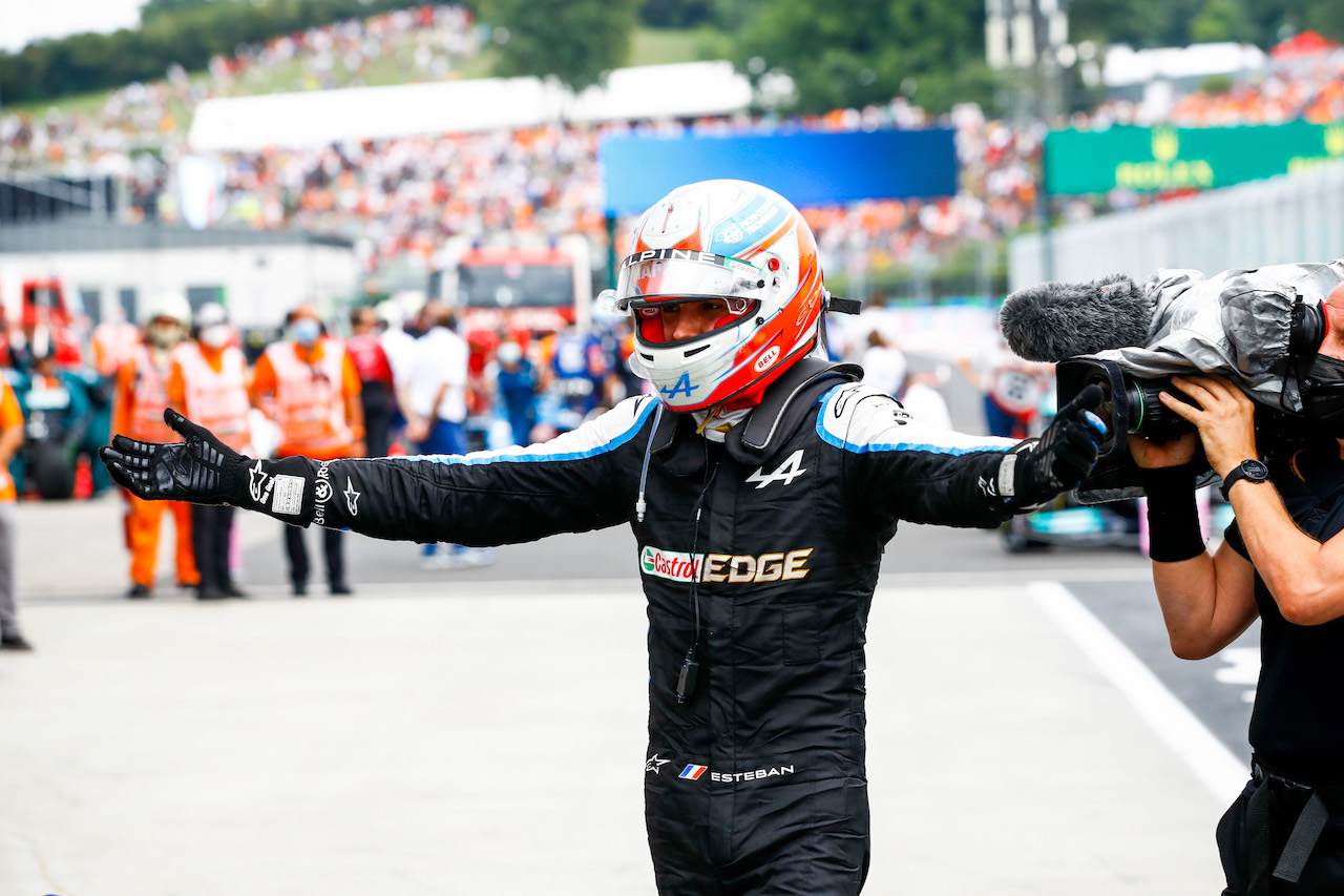 GP UNGHERIA, Gara winner Esteban Ocon (FRA) Alpine F1 Team celebrates in parc ferme.
01.08.2021. Formula 1 World Championship, Rd 11, Hungarian Grand Prix, Budapest, Hungary, Gara Day.
- www.xpbimages.com, EMail: requests@xpbimages.com © Copyright: FIA Pool Image for Editorial Use Only