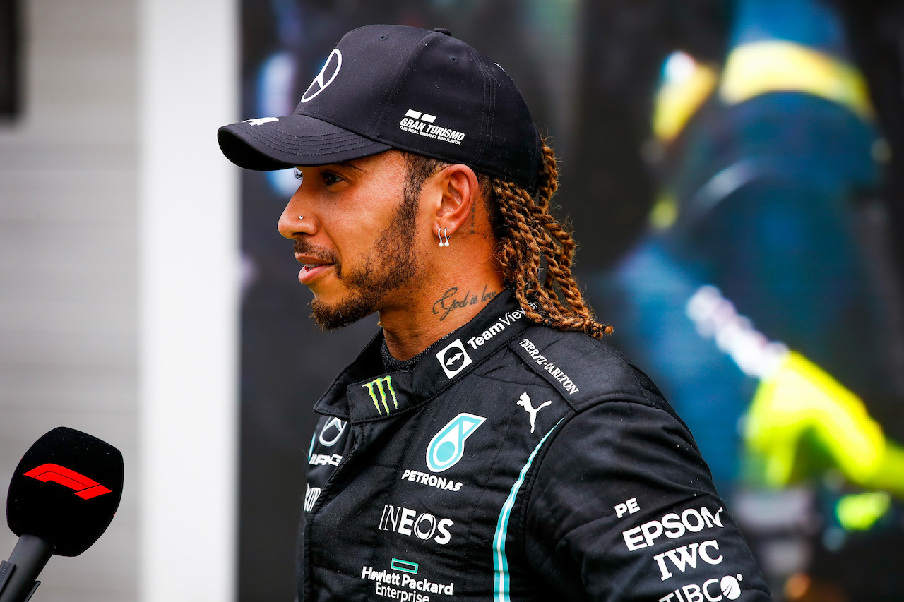 GP UNGHERIA, Lewis Hamilton (GBR) Mercedes AMG F1 in parc ferme.
01.08.2021. Formula 1 World Championship, Rd 11, Hungarian Grand Prix, Budapest, Hungary, Gara Day.
- www.xpbimages.com, EMail: requests@xpbimages.com © Copyright: FIA Pool Image for Editorial Use Only