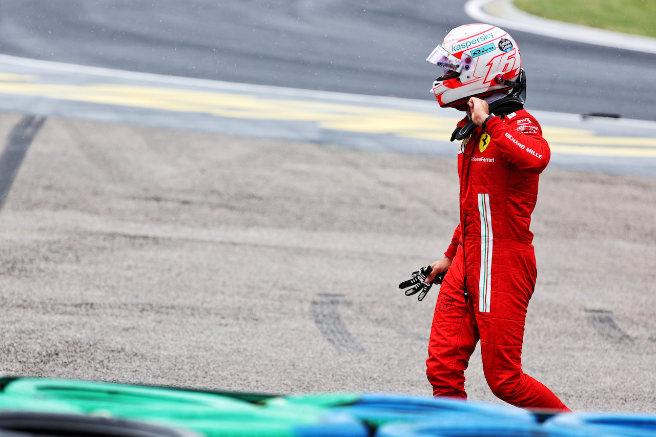 GP UNGHERIA, Charles Leclerc (MON) Ferrari retired from the race.
01.08.2021. Formula 1 World Championship, Rd 11, Hungarian Grand Prix, Budapest, Hungary, Gara Day.
- www.xpbimages.com, EMail: requests@xpbimages.com © Copyright: Batchelor / XPB Images