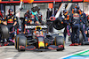 GP UNGHERIA, Max Verstappen (NLD) Red Bull Racing RB16B makes a pit stop.
01.08.2021. Formula 1 World Championship, Rd 11, Hungarian Grand Prix, Budapest, Hungary, Gara Day.
- www.xpbimages.com, EMail: requests@xpbimages.com © Copyright: Charniaux / XPB Images