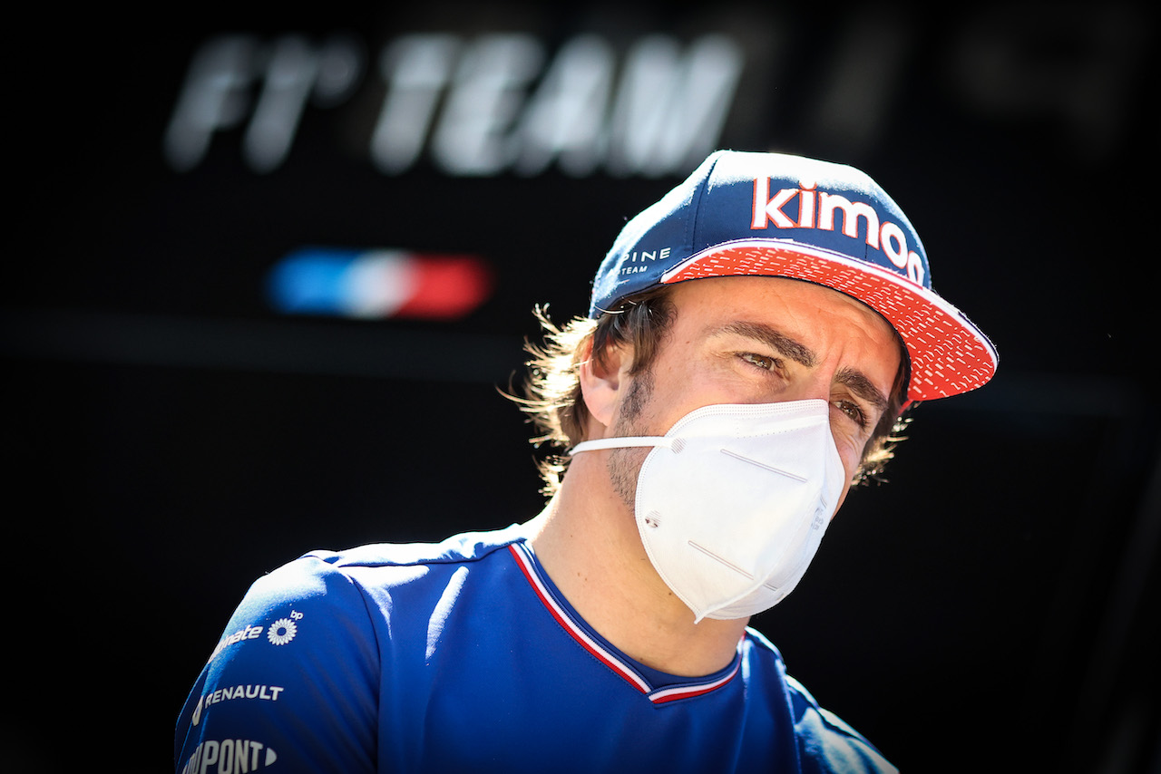 GP UNGHERIA, Fernando Alonso (ESP) Alpine F1 Team.
29.07.2021. Formula 1 World Championship, Rd 11, Hungarian Grand Prix, Budapest, Hungary, Preparation Day.
- www.xpbimages.com, EMail: requests@xpbimages.com © Copyright: Charniaux / XPB Images