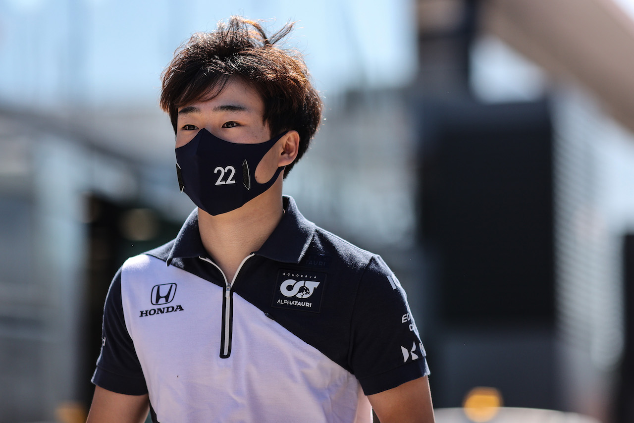 GP UNGHERIA, Yuki Tsunoda (JPN) AlphaTauri.
29.07.2021. Formula 1 World Championship, Rd 11, Hungarian Grand Prix, Budapest, Hungary, Preparation Day.
- www.xpbimages.com, EMail: requests@xpbimages.com © Copyright: Charniaux / XPB Images