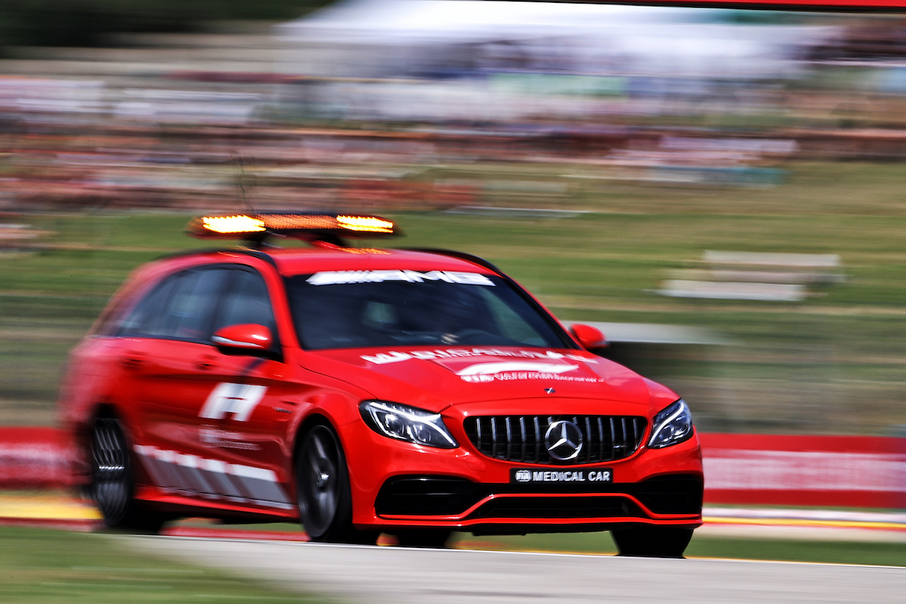 GP UNGHERIA, FIA Medical Car.
31.07.2021. Formula 1 World Championship, Rd 11, Hungarian Grand Prix, Budapest, Hungary, Qualifiche Day.
- www.xpbimages.com, EMail: requests@xpbimages.com © Copyright: Moy / XPB Images