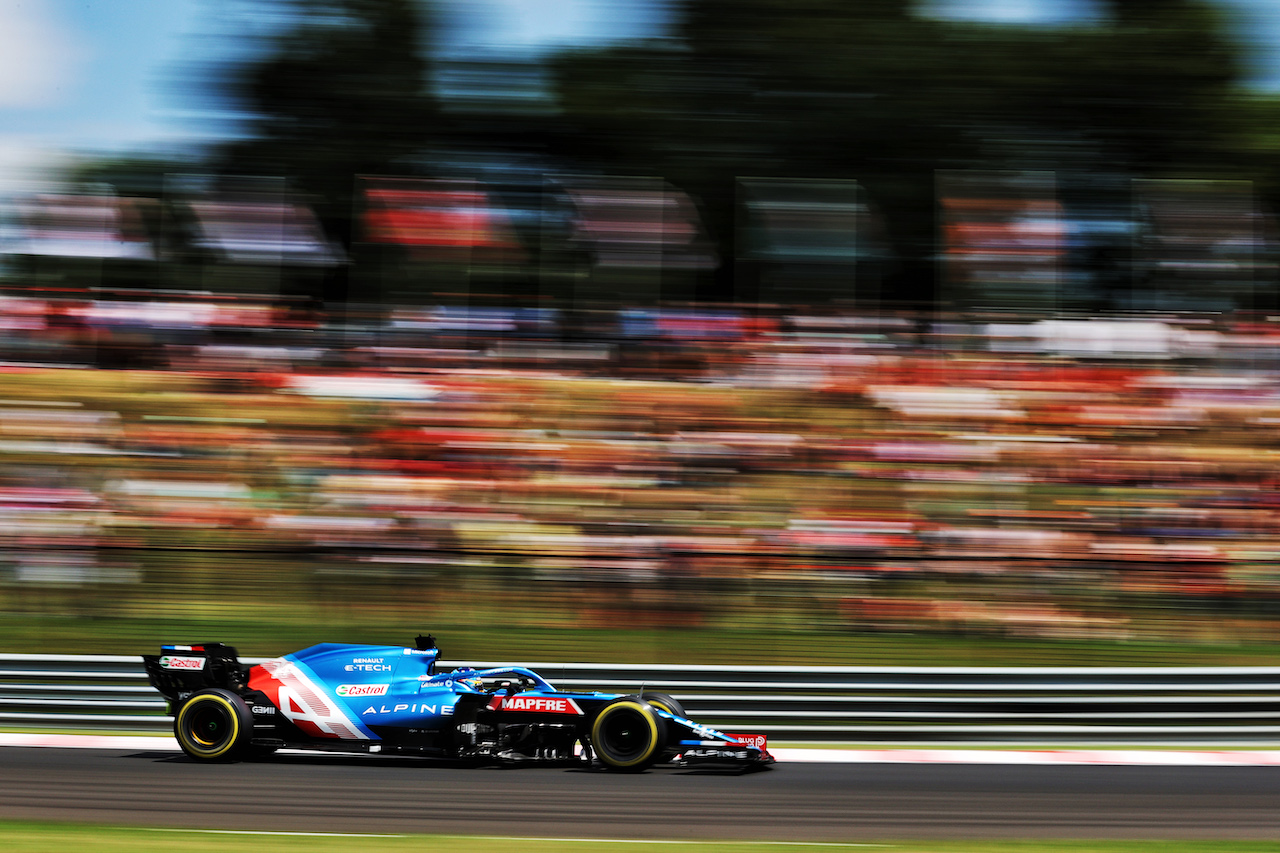 GP UNGHERIA, Fernando Alonso (ESP) Alpine F1 Team A521.
31.07.2021. Formula 1 World Championship, Rd 11, Hungarian Grand Prix, Budapest, Hungary, Qualifiche Day.
- www.xpbimages.com, EMail: requests@xpbimages.com © Copyright: Batchelor / XPB Images