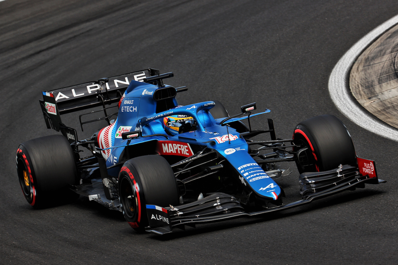 GP UNGHERIA, Fernando Alonso (ESP) Alpine F1 Team A521.
31.07.2021. Formula 1 World Championship, Rd 11, Hungarian Grand Prix, Budapest, Hungary, Qualifiche Day.
- www.xpbimages.com, EMail: requests@xpbimages.com © Copyright: Batchelor / XPB Images