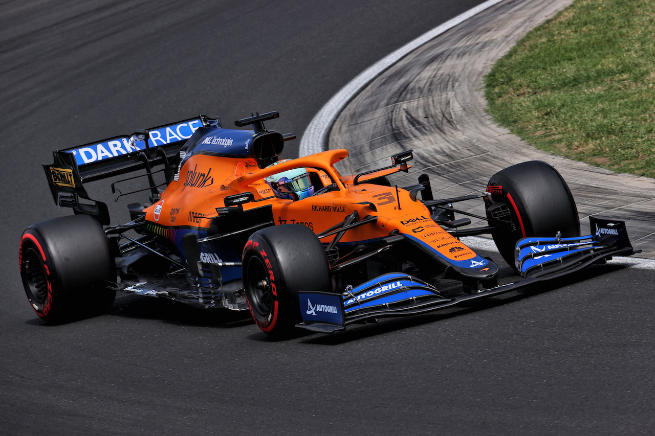 GP UNGHERIA, Daniel Ricciardo (AUS) McLaren MCL35M.
31.07.2021. Formula 1 World Championship, Rd 11, Hungarian Grand Prix, Budapest, Hungary, Qualifiche Day.
- www.xpbimages.com, EMail: requests@xpbimages.com © Copyright: Batchelor / XPB Images