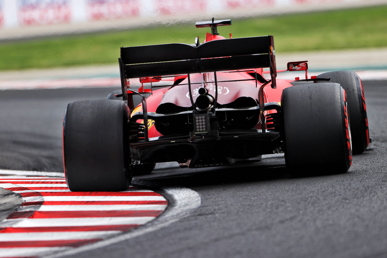 GP UNGHERIA, Charles Leclerc (MON) Ferrari SF-21.
31.07.2021. Formula 1 World Championship, Rd 11, Hungarian Grand Prix, Budapest, Hungary, Qualifiche Day.
- www.xpbimages.com, EMail: requests@xpbimages.com © Copyright: Moy / XPB Images