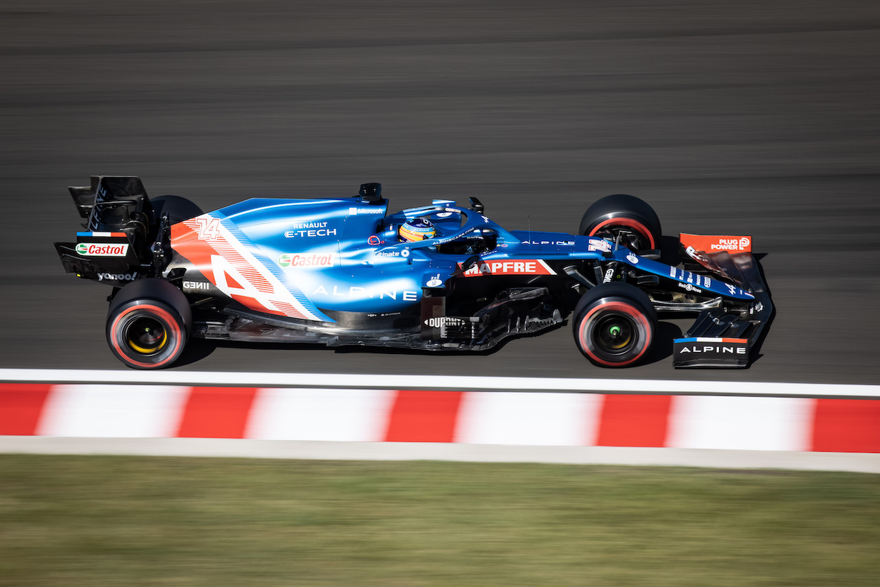 GP UNGHERIA, Fernando Alonso (ESP) Alpine F1 Team A521.
31.07.2021. Formula 1 World Championship, Rd 11, Hungarian Grand Prix, Budapest, Hungary, Qualifiche Day.
- www.xpbimages.com, EMail: requests@xpbimages.com © Copyright: Bearne / XPB Images