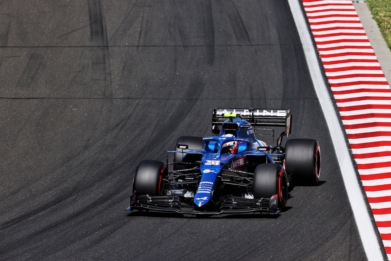 GP UNGHERIA, Esteban Ocon (FRA) Alpine F1 Team A521.
31.07.2021. Formula 1 World Championship, Rd 11, Hungarian Grand Prix, Budapest, Hungary, Qualifiche Day.
- www.xpbimages.com, EMail: requests@xpbimages.com © Copyright: Moy / XPB Images