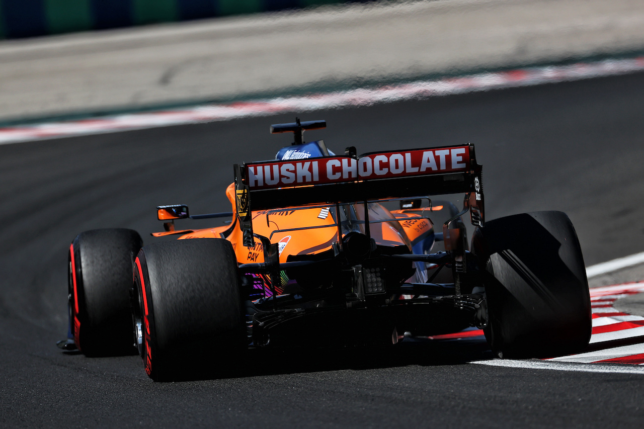 GP UNGHERIA, Daniel Ricciardo (AUS) McLaren MCL35M.
31.07.2021. Formula 1 World Championship, Rd 11, Hungarian Grand Prix, Budapest, Hungary, Qualifiche Day.
- www.xpbimages.com, EMail: requests@xpbimages.com © Copyright: Batchelor / XPB Images