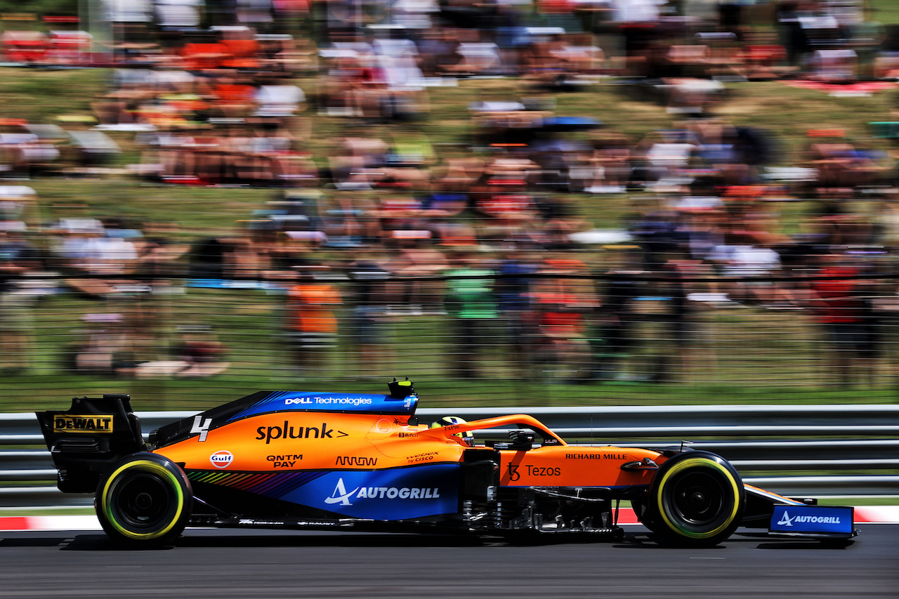 GP UNGHERIA, Lando Norris (GBR) McLaren MCL35M.
31.07.2021. Formula 1 World Championship, Rd 11, Hungarian Grand Prix, Budapest, Hungary, Qualifiche Day.
- www.xpbimages.com, EMail: requests@xpbimages.com © Copyright: Batchelor / XPB Images