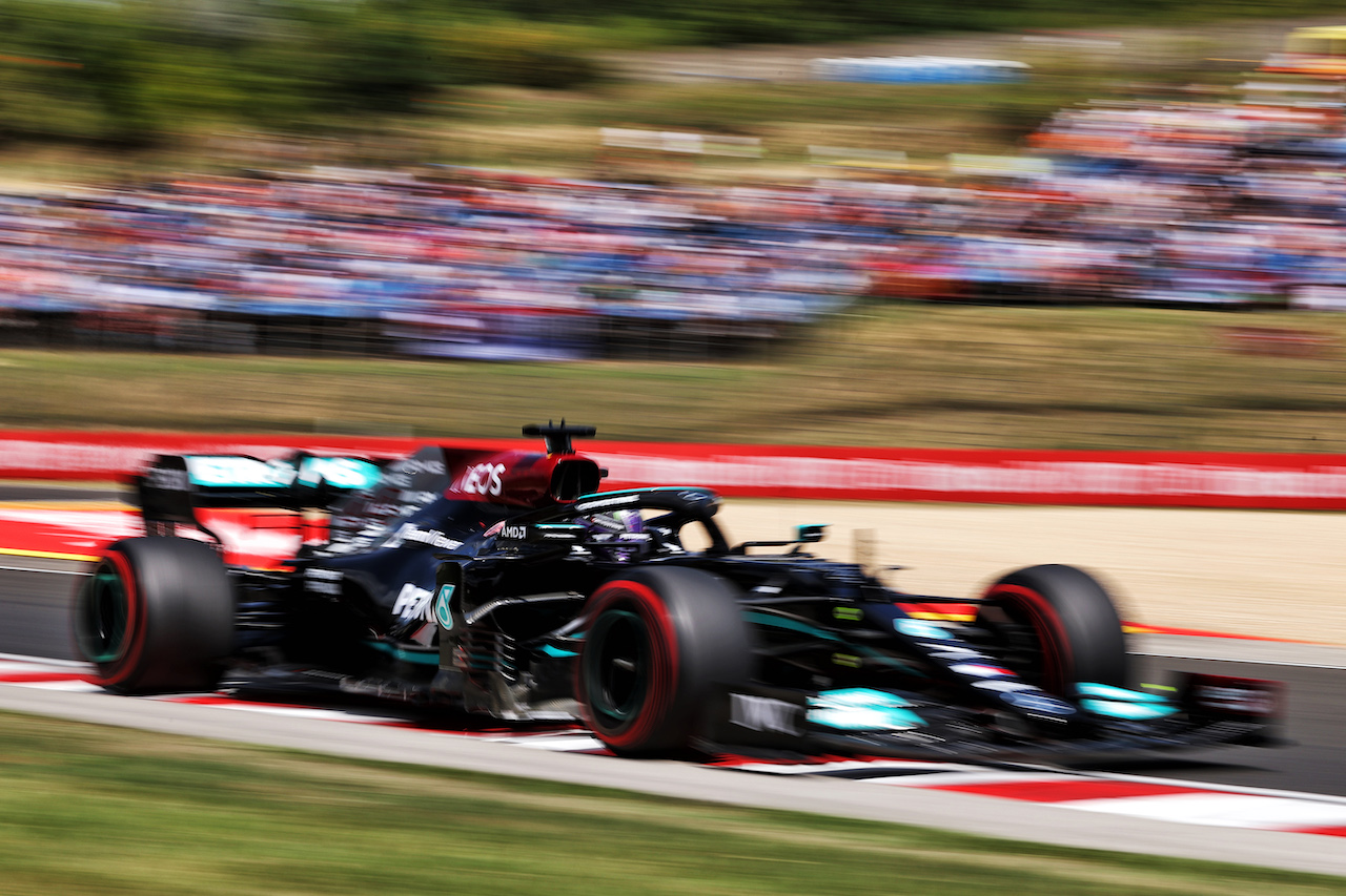 GP UNGHERIA, Lewis Hamilton (GBR) Mercedes AMG F1 W12.
31.07.2021. Formula 1 World Championship, Rd 11, Hungarian Grand Prix, Budapest, Hungary, Qualifiche Day.
- www.xpbimages.com, EMail: requests@xpbimages.com © Copyright: Moy / XPB Images