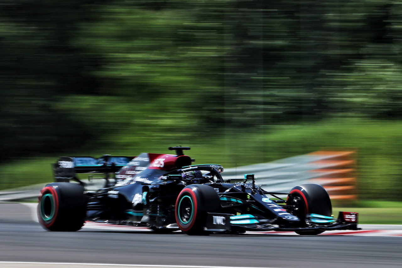 GP UNGHERIA, Lewis Hamilton (GBR) Mercedes AMG F1 W12.
31.07.2021. Formula 1 World Championship, Rd 11, Hungarian Grand Prix, Budapest, Hungary, Qualifiche Day.
- www.xpbimages.com, EMail: requests@xpbimages.com © Copyright: Moy / XPB Images