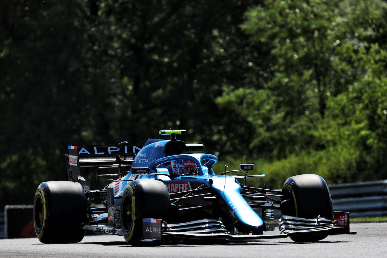 GP UNGHERIA, Esteban Ocon (FRA) Alpine F1 Team A521.
30.07.2021. Formula 1 World Championship, Rd 11, Hungarian Grand Prix, Budapest, Hungary, Practice Day.
- www.xpbimages.com, EMail: requests@xpbimages.com © Copyright: Batchelor / XPB Images