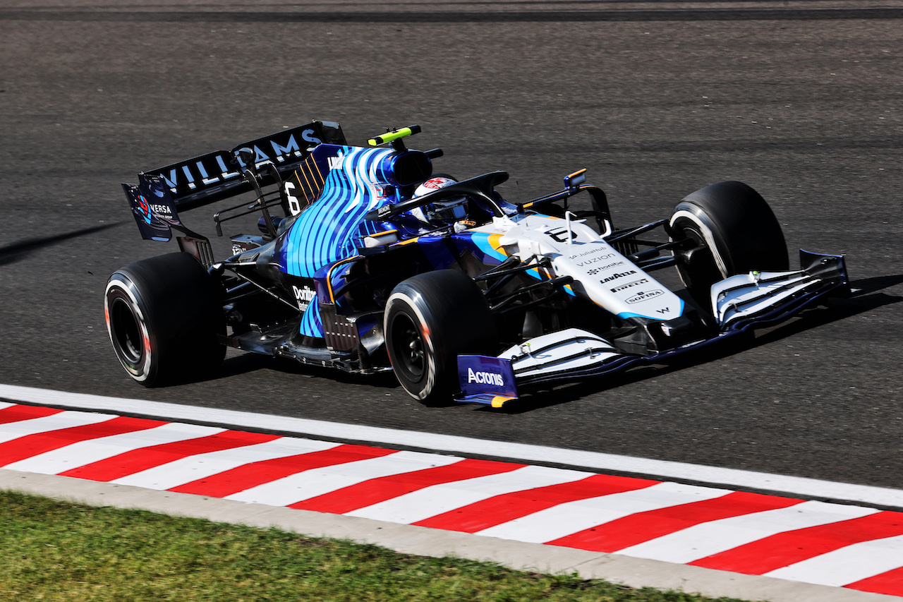 GP UNGHERIA, Nicholas Latifi (CDN) Williams Racing FW43B.
30.07.2021. Formula 1 World Championship, Rd 11, Hungarian Grand Prix, Budapest, Hungary, Practice Day.
- www.xpbimages.com, EMail: requests@xpbimages.com © Copyright: Batchelor / XPB Images