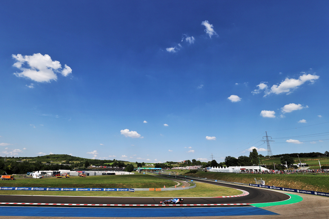 GP UNGHERIA, Esteban Ocon (FRA) Alpine F1 Team A521.
30.07.2021. Formula 1 World Championship, Rd 11, Hungarian Grand Prix, Budapest, Hungary, Practice Day.
- www.xpbimages.com, EMail: requests@xpbimages.com © Copyright: Moy / XPB Images