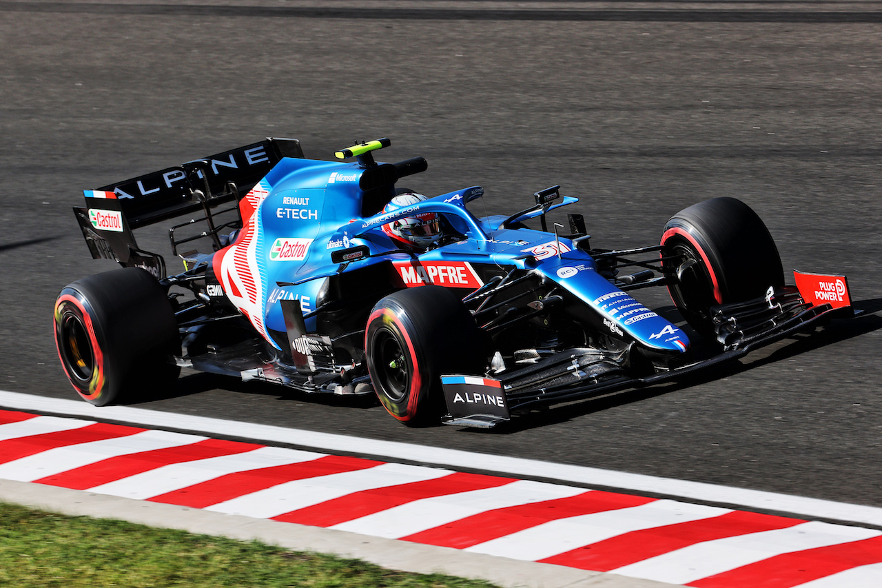 GP UNGHERIA, Esteban Ocon (FRA) Alpine F1 Team A521.
30.07.2021. Formula 1 World Championship, Rd 11, Hungarian Grand Prix, Budapest, Hungary, Practice Day.
- www.xpbimages.com, EMail: requests@xpbimages.com © Copyright: Batchelor / XPB Images