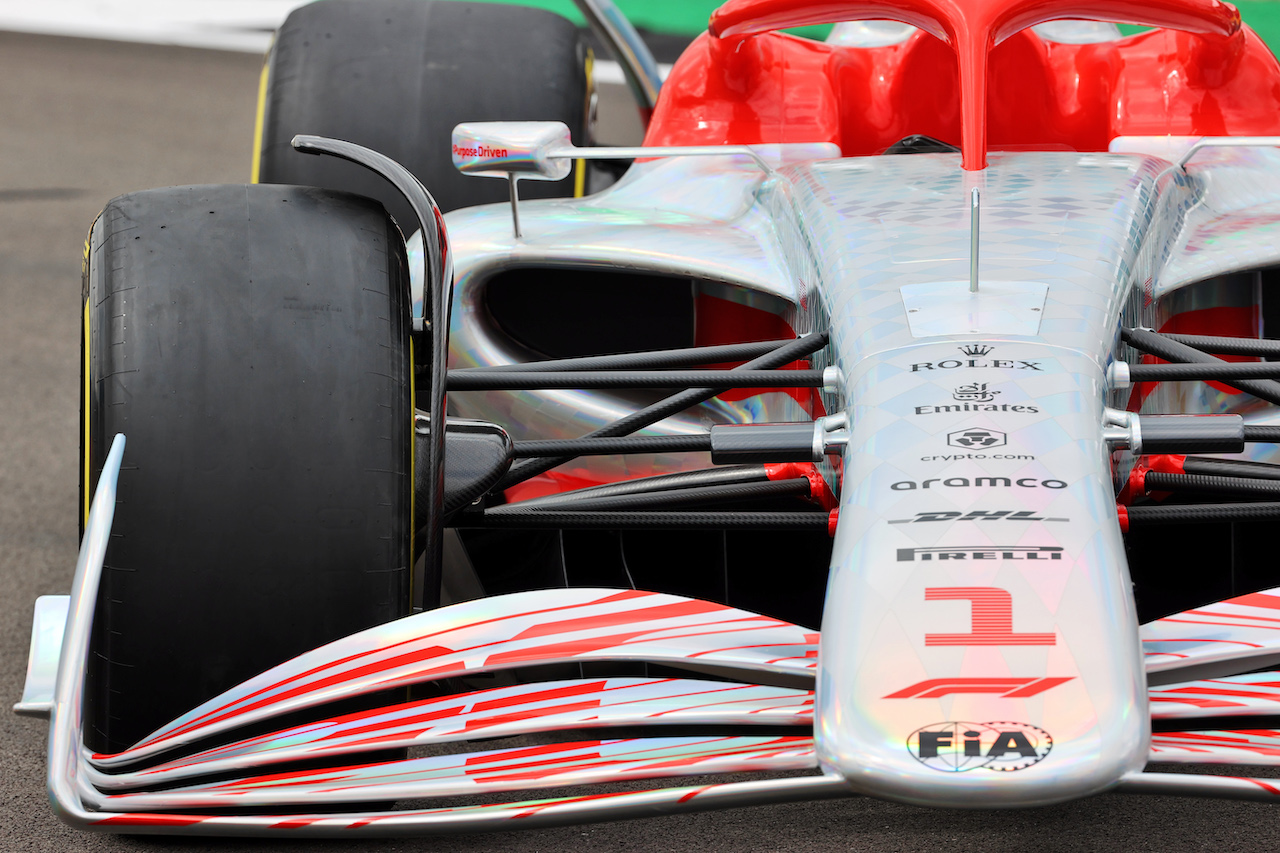 PRESENTAZIONE MONOPOSTO 2022, 2022 Car Launch - front wing detail.
15.07.2021. Formula 1 World Championship, Rd 10, British Grand Prix, Silverstone, England, Preparation Day.
- www.xpbimages.com, EMail: requests@xpbimages.com © Copyright: Batchelor / XPB Images