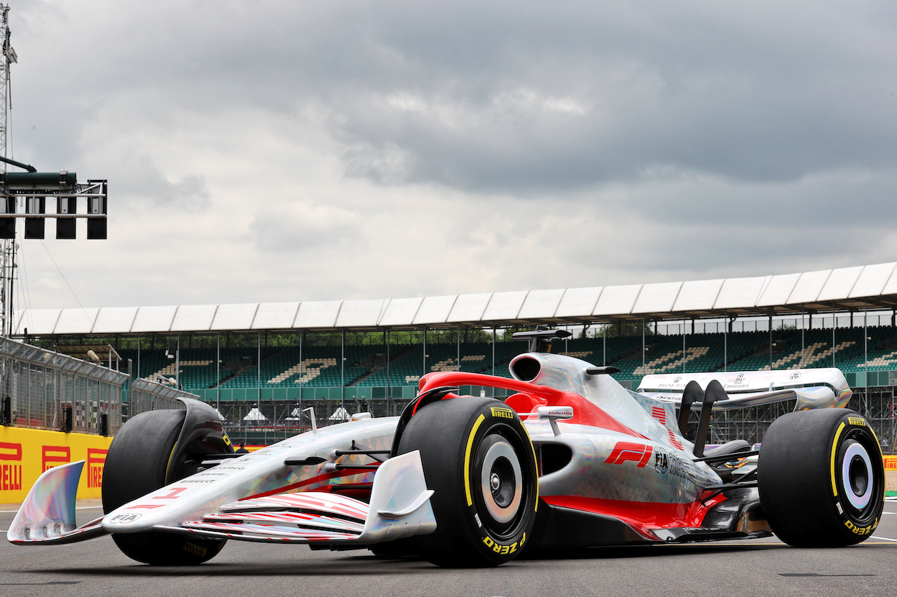 PRESENTAZIONE MONOPOSTO 2022, 2022 Car Launch.
15.07.2021. Formula 1 World Championship, Rd 10, British Grand Prix, Silverstone, England, Preparation Day.
- www.xpbimages.com, EMail: requests@xpbimages.com © Copyright: Batchelor / XPB Images