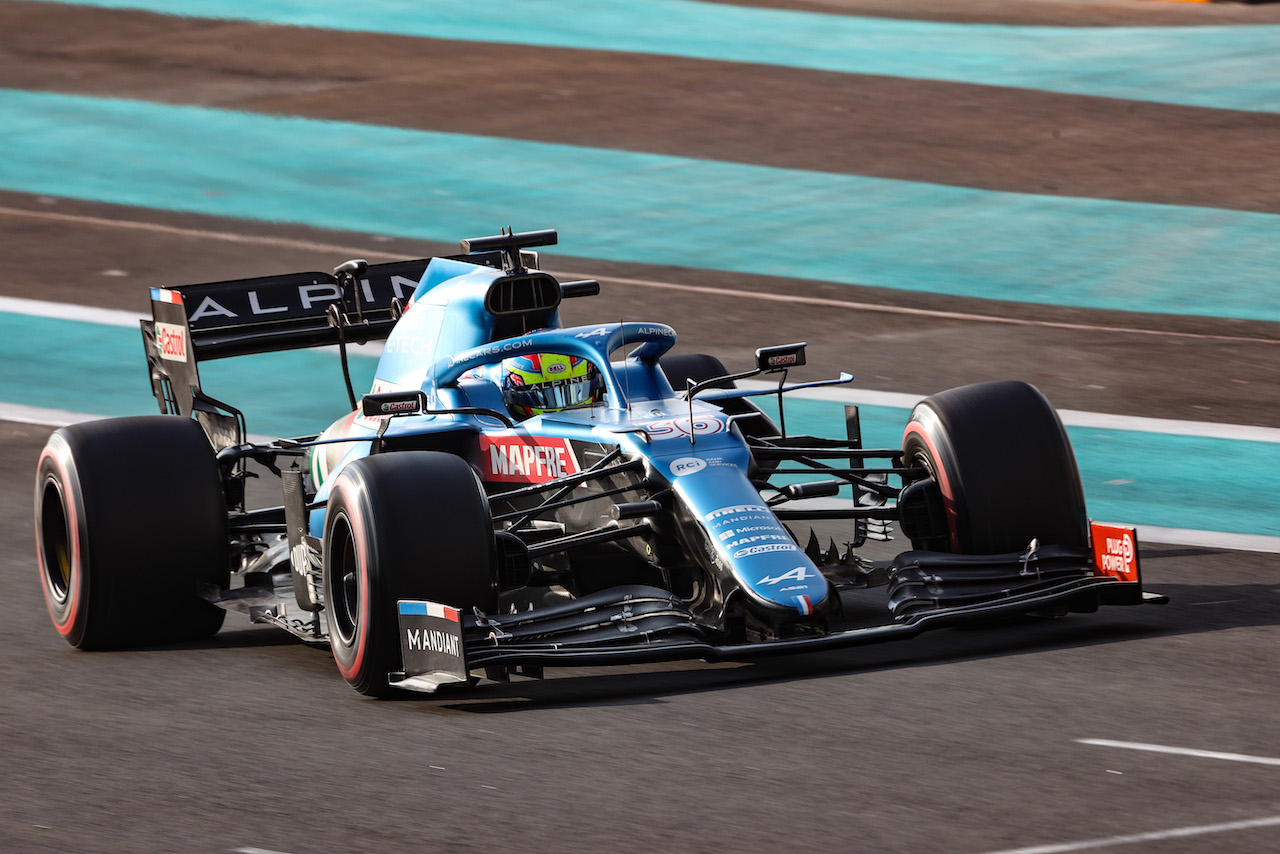 TEST ABU DHABI