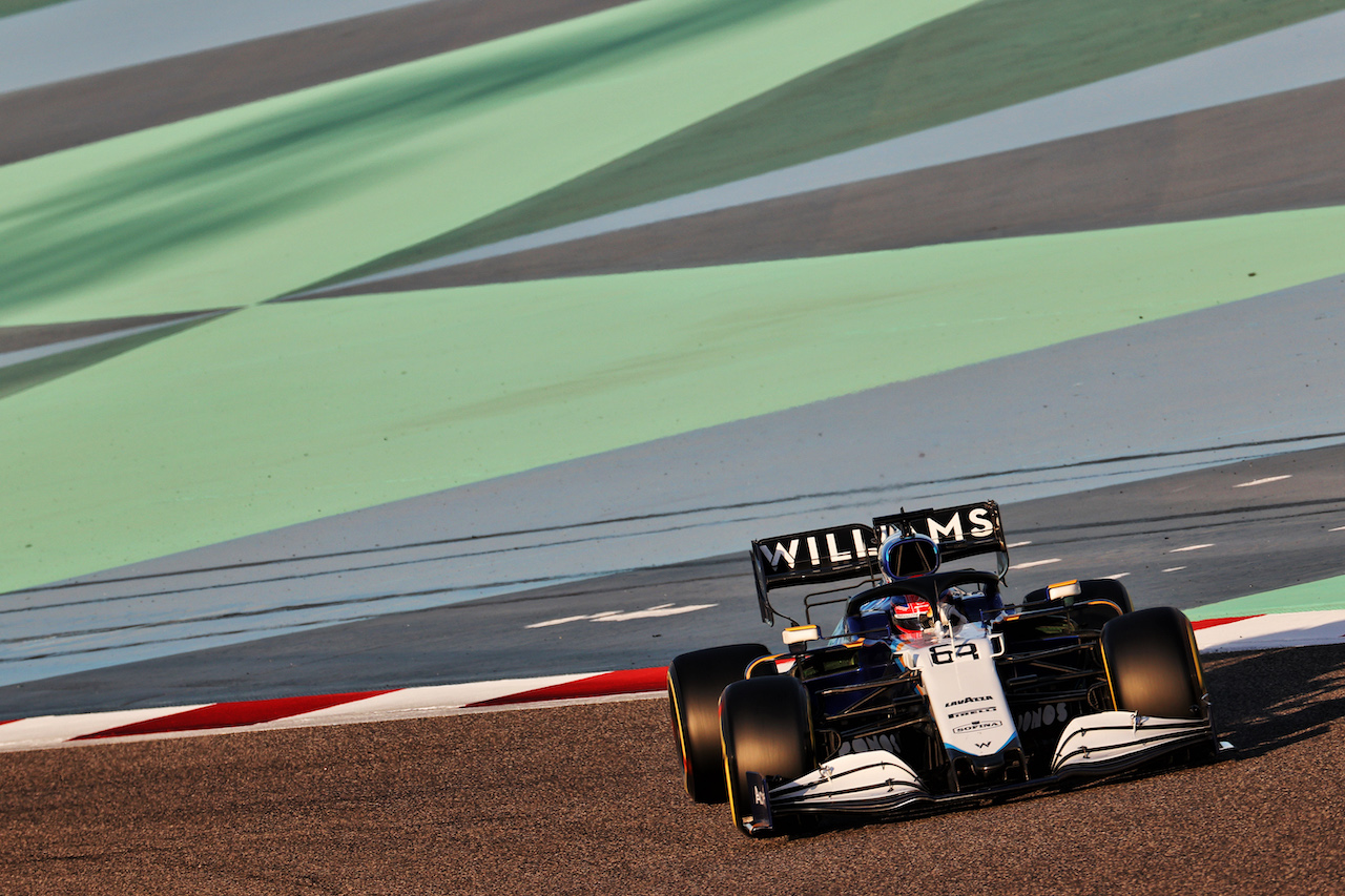 TEST BAHRAIN, George Russell (GBR) Williams Racing FW43B.
14.03.2021. Formula 1 Testing, Sakhir, Bahrain, Day Three.
- www.xpbimages.com, EMail: requests@xpbimages.com © Copyright: Batchelor / XPB Images