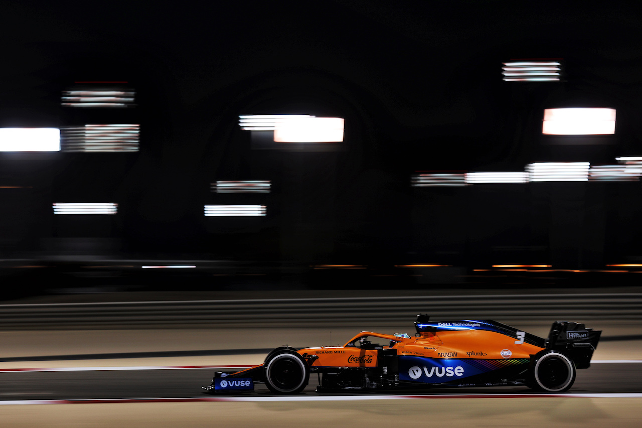 TEST BAHRAIN, Daniel Ricciardo (AUS) McLaren MCL35M.
14.03.2021. Formula 1 Testing, Sakhir, Bahrain, Day Three.
- www.xpbimages.com, EMail: requests@xpbimages.com © Copyright: Batchelor / XPB Images