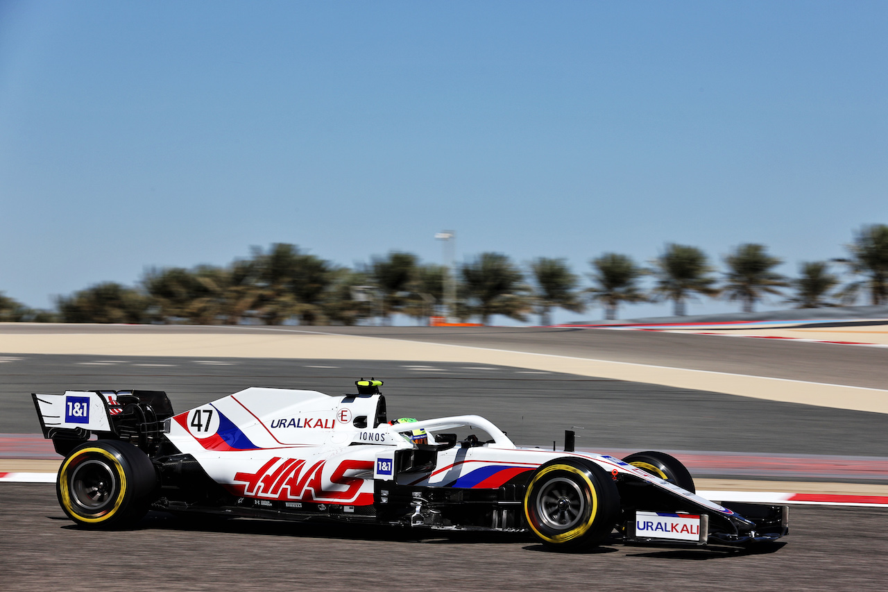 TEST BAHRAIN, Mick Schumacher (GER) Haas VF-21.
14.03.2021. Formula 1 Testing, Sakhir, Bahrain, Day Three.
- www.xpbimages.com, EMail: requests@xpbimages.com © Copyright: Batchelor / XPB Images