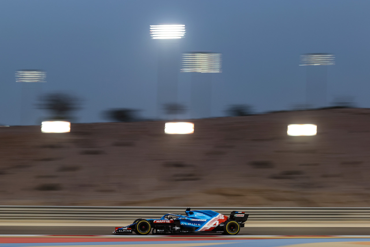 TEST BAHRAIN, Fernando Alonso (ESP), Alpine F1 Team 
13.03.2021. Formula 1 Testing, Sakhir, Bahrain, Day Two.
- www.xpbimages.com, EMail: requests@xpbimages.com © Copyright: Charniaux / XPB Images