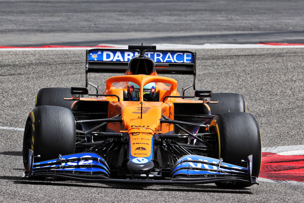 TEST BAHRAIN, Daniel Ricciardo (AUS) McLaren MCL35M.
13.03.2021. Formula 1 Testing, Sakhir, Bahrain, Day Two.
- www.xpbimages.com, EMail: requests@xpbimages.com © Copyright: Batchelor / XPB Images