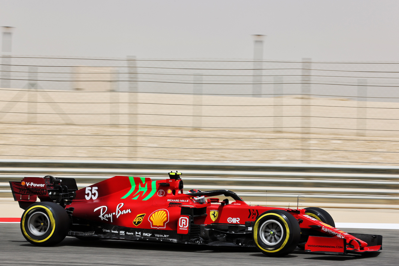 TEST BAHRAIN, Carlos Sainz Jr (ESP) Ferrari SF-21.
13.03.2021. Formula 1 Testing, Sakhir, Bahrain, Day Two.
- www.xpbimages.com, EMail: requests@xpbimages.com © Copyright: Batchelor / XPB Images